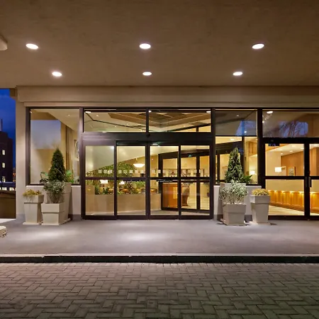 Holiday Inn Portland-By The Bay By Ihg 